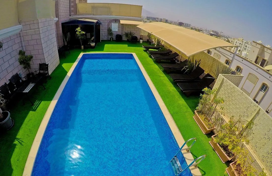 Al Maha International Hotel - pool 56